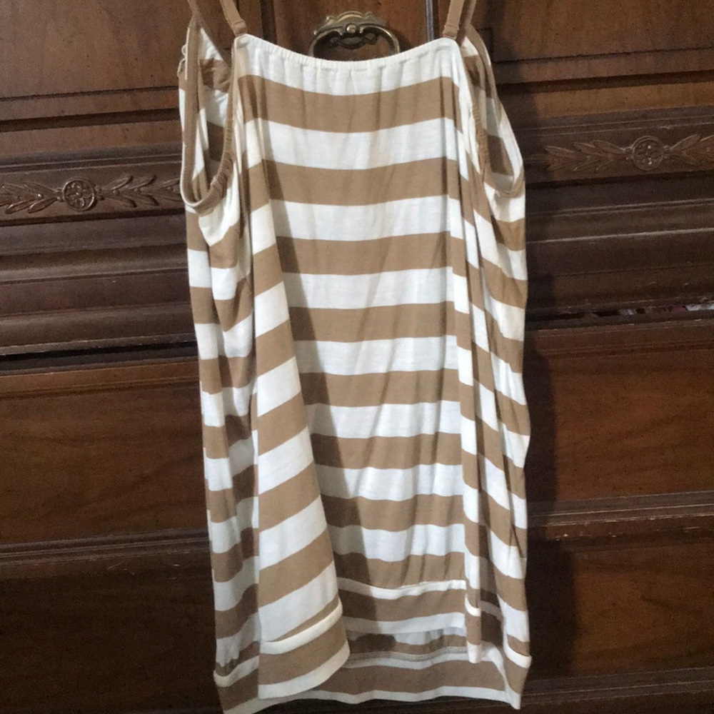 Express Top - Picture 4 of 4